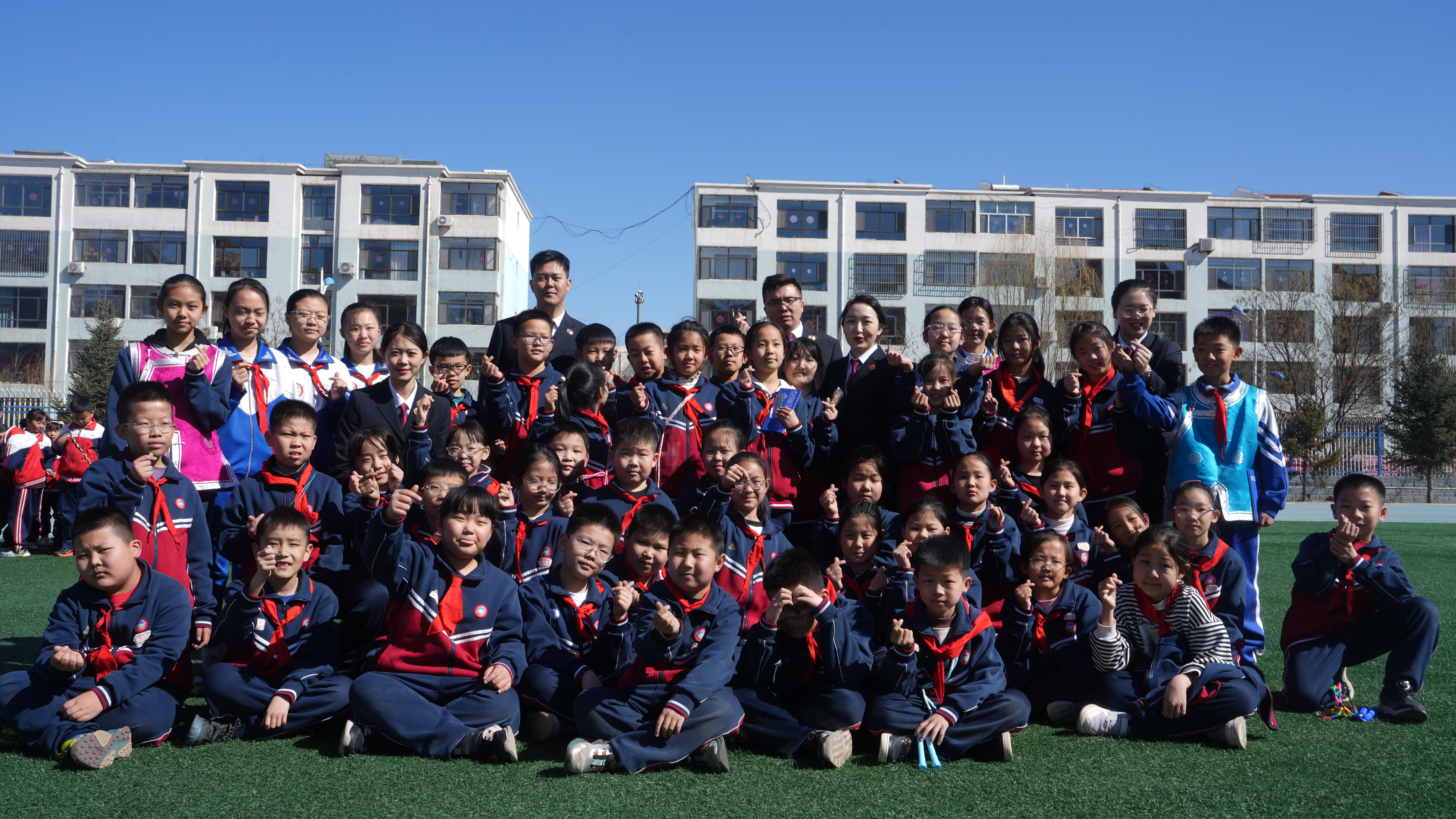 6ca3f56dc0aa9958ddf896dae092ff9.jpg